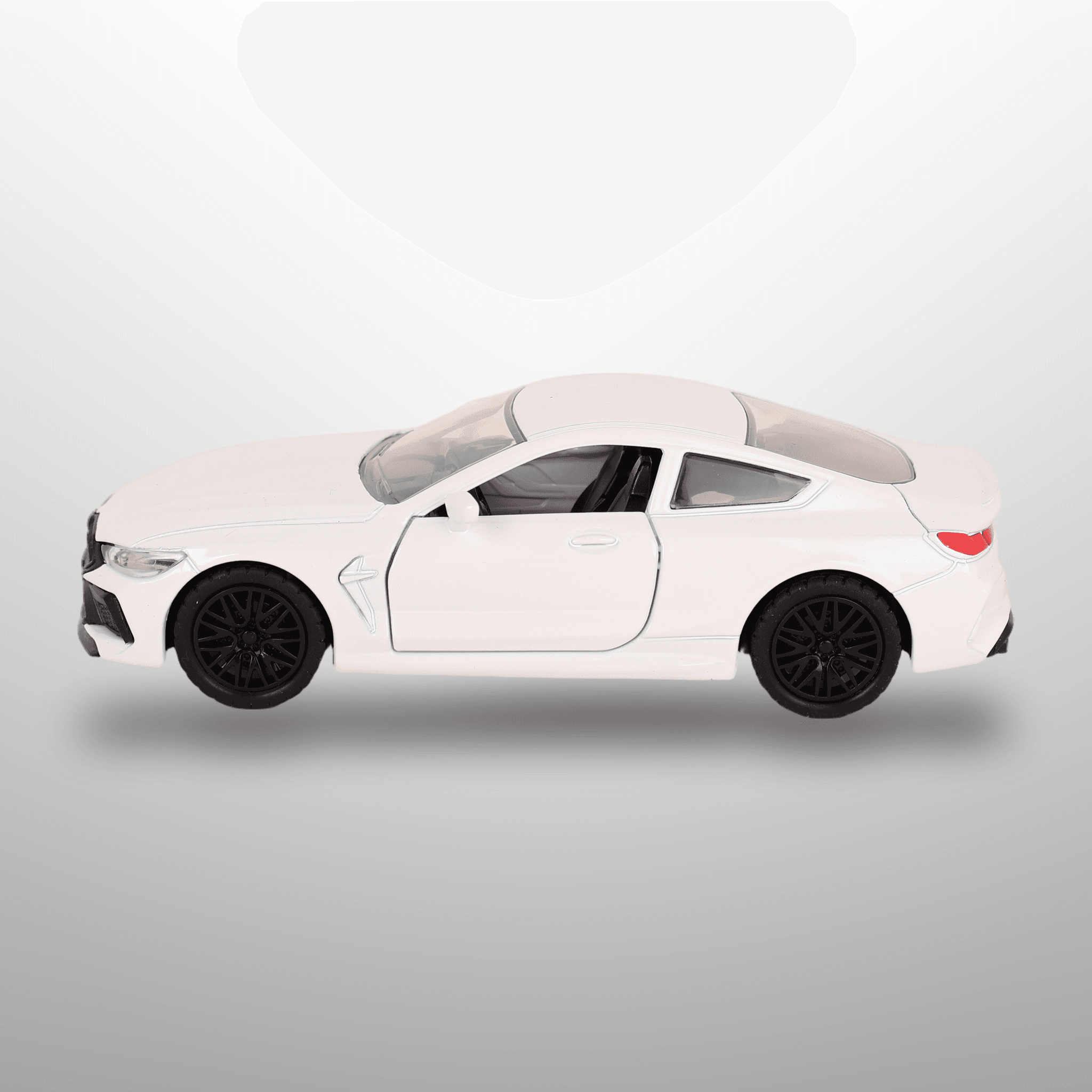 BMW M8 Diecast Toy Car – Openable Doors, Sound & Light - Image 2